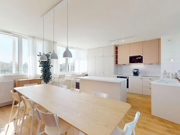 Appartement 1 pièce 109 m²