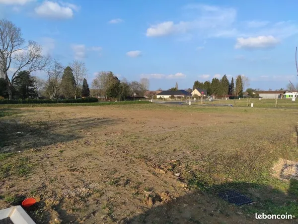 Terrain 800 m² Saint Didier Des Bois