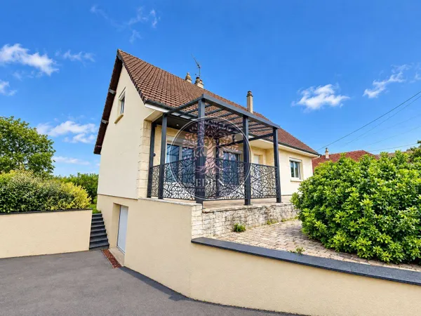 Maison 6 pièces 160 m²