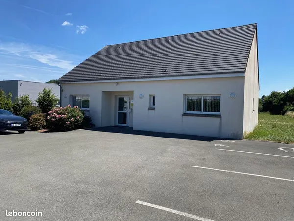 Bureaux 180 m² Formerie