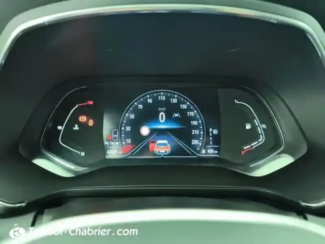 Renault Captur blue dci 115 edc intens — photo 14
