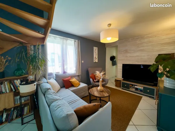 Maison-appartement à Blanquefort - quartier Maurian