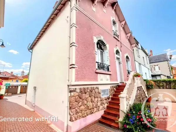 Allier (03) Maison spacieuse à Montluçon avec jardin et équipements modernes