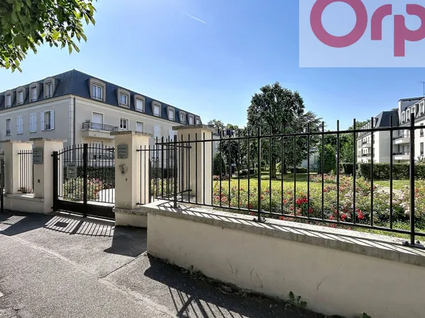 Studio 1 pièce 25 m²