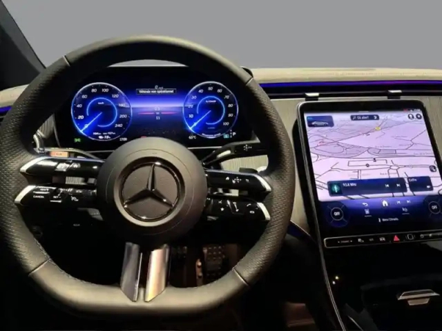 Mercedes Classe E eqe 350 amg line — photo 23