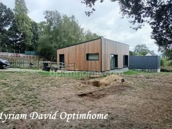 Maison récente de plain-pied à personnaliser  Saint-Hernin