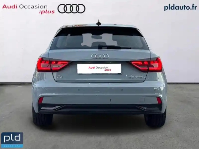 Audi A1 sportback 30 tfsi 110 ch s tronic 7 — photo 7