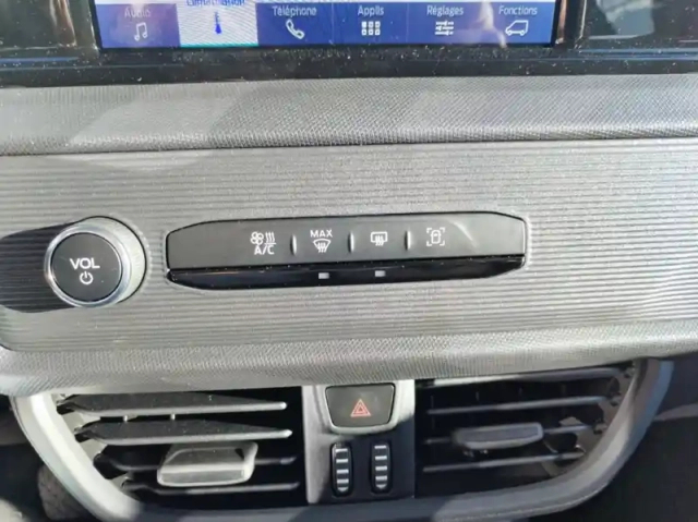 Ford Transit Courier fourgonnette 1.0 ecoboost 125ch cabine approfondie trend dct7 — photo 18
