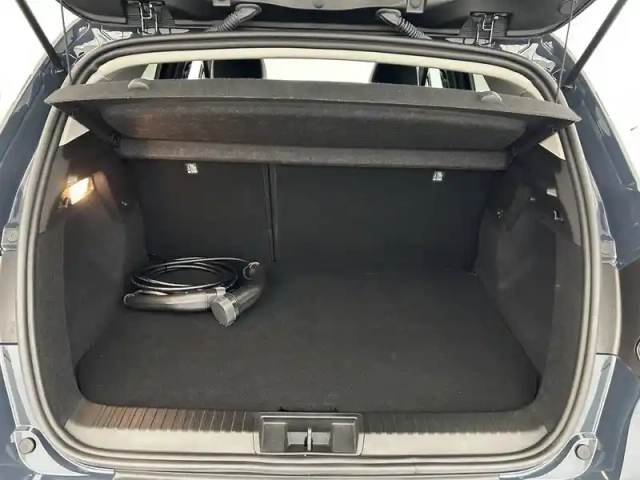 Renault Captur e-tech plug-in 160 - 21 — photo 42