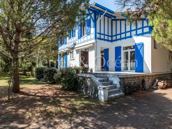 Maison 7 pièces 150 m²
