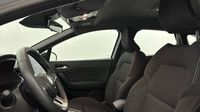 Renault Captur 1.6 E-Tech full hybrid 145ch Evolution — photo 12