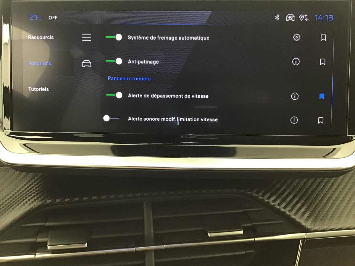 Peugeot 2008 — photo 21