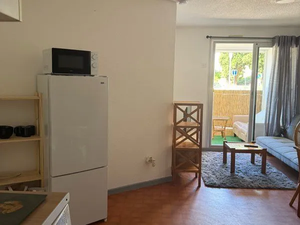 Appartement avec chambre au centre port grande roue