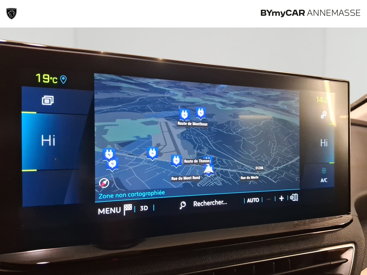 Peugeot 3008 Hybrid 225 e-EAT8 — photo 20