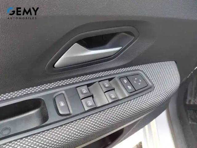 Dacia Sandero eco-g 100 — photo 12