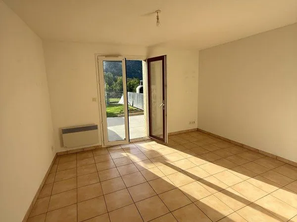 Appartement duplex, rez-de-jardin