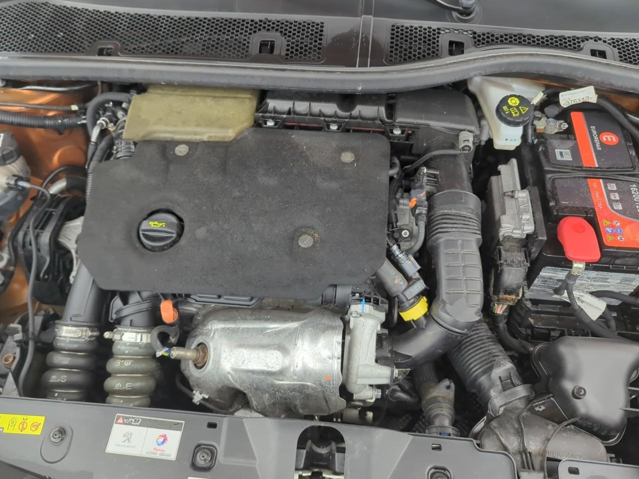Peugeot 2008 bluehdi 100 s&s bvm6 allure — photo 16