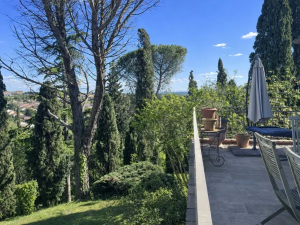 Appartement 9 pièces 254 m²