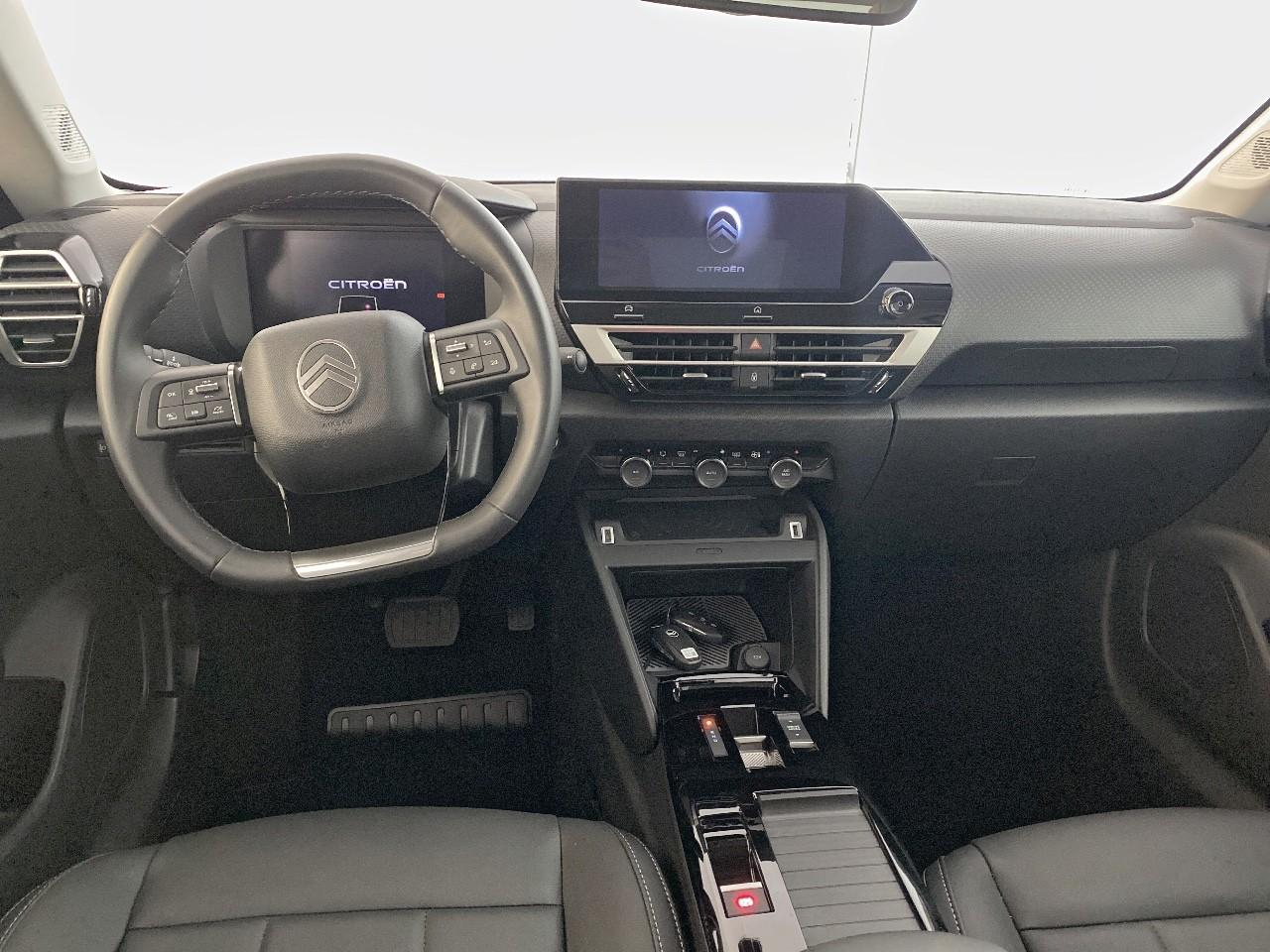 Citroën C4 X hybride 145 ch e-dcs6 max — photo 8