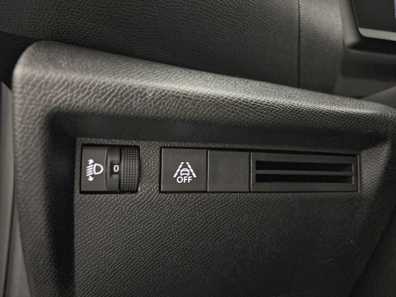 Citroën C4 hybride 136 e-dcs6 plus — photo 27
