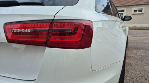 Audi RS6 4.0 V8 TFSI 560 Quattro Tiptronic 8 - RS – 2013 – 150634 km – Essence – Boîte Automatique — photo 13