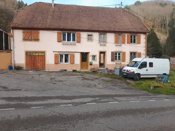Ferme 10 pièces 180 m²