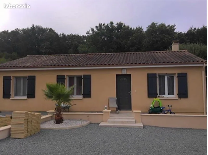 Photo 1