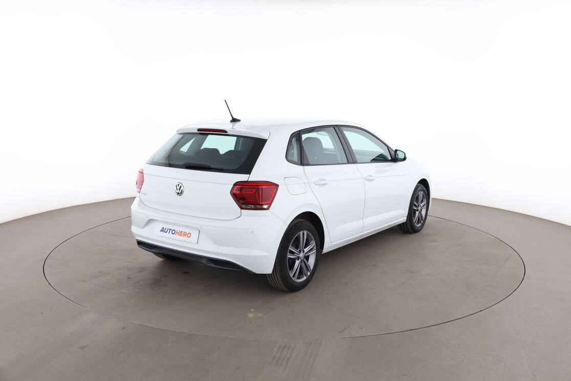 Volkswagen Polo 1.0 TSI Carat DSG7 — photo 5