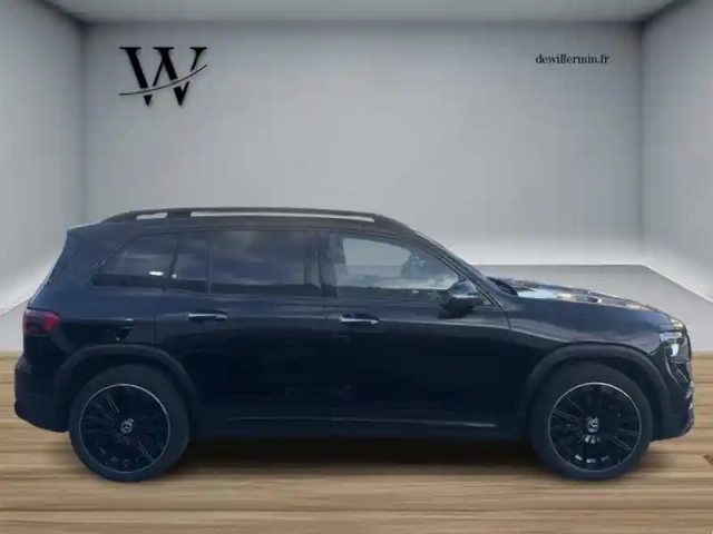 Mercedes Glb 200 d amg line — photo 6