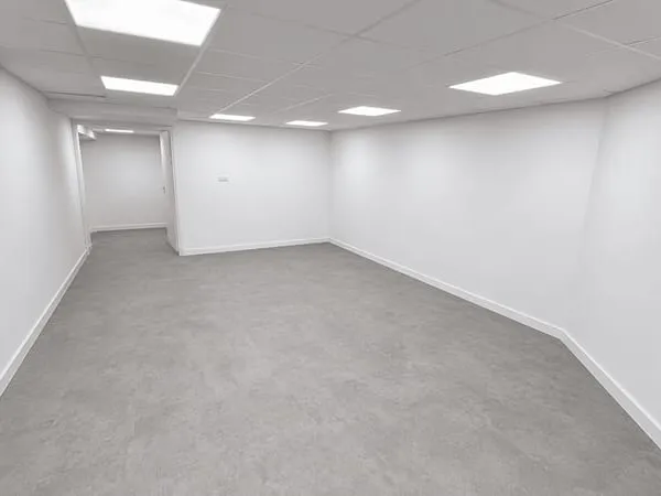 Entrepôt 80 m²