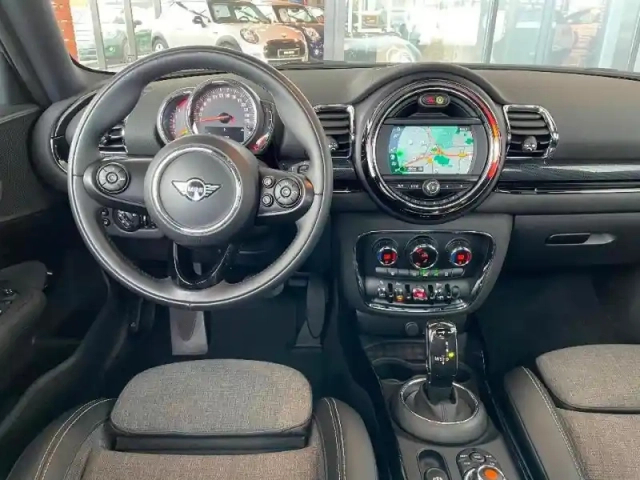 Mini Mini clubman cooper 136ch canonbury bva7 — photo 11