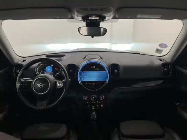 Mini Countryman cooper se 125ch + 95ch essential all4 bva6 — photo 9