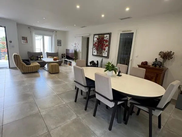 Maison 4 pièces 157 m²