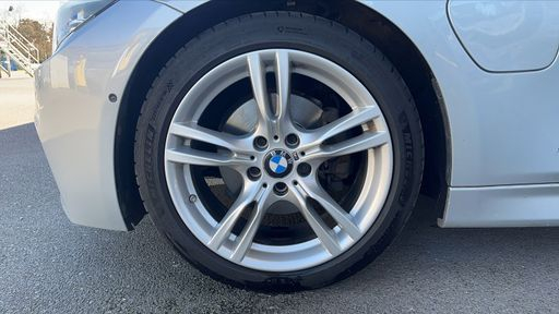 BMW Serie 3 330e 252 Plug in Hybrid BVA8 - M Sport – 2016 – 77189 km – Hybride rechargeable – Boîte Automatique — photo 23