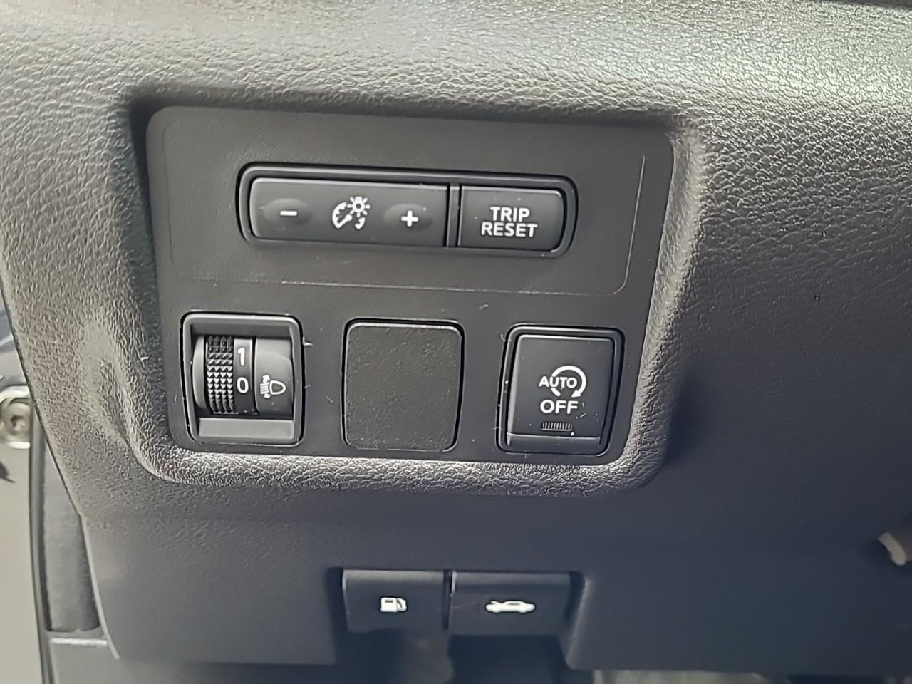 Nissan Micra ig-t 90 n-connecta — photo 21