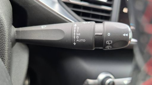 Peugeot 308 SW 1.6 BlueHDi 120 EAT6 - GT Line – 2017 – 136964 km – Diesel – Boîte Automatique — photo 10