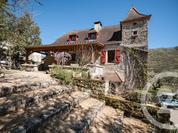 Maison 9 pièces 174 m²
