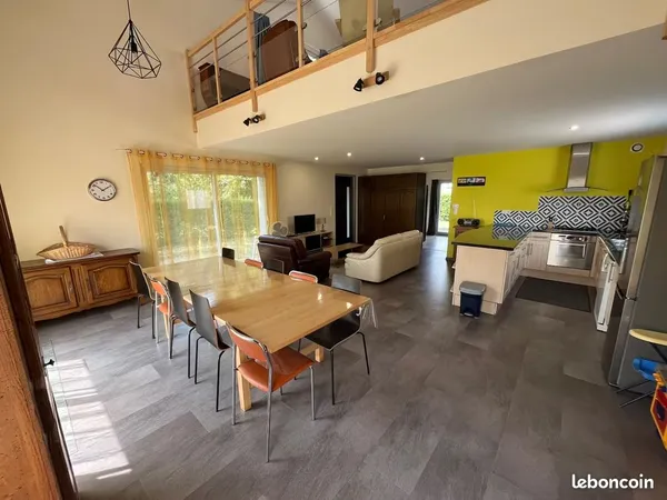 Maison individuelle 127 m² - 3 chambres + mezzanine - DPE B - Isolation extérieure