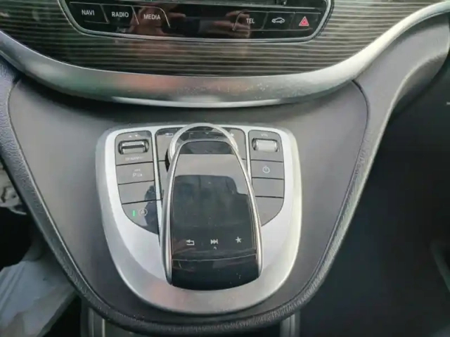 Mercedes Cla 220 d long avantgarde intégrale 9g-tronic 176g — photo 30