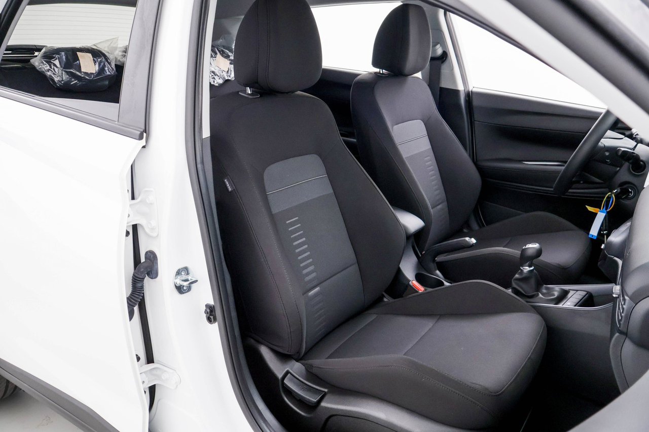 Hyundai BAYON — photo 14
