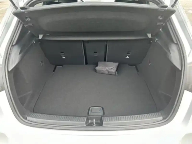Mercedes Classe A a 180 amg line — photo 10