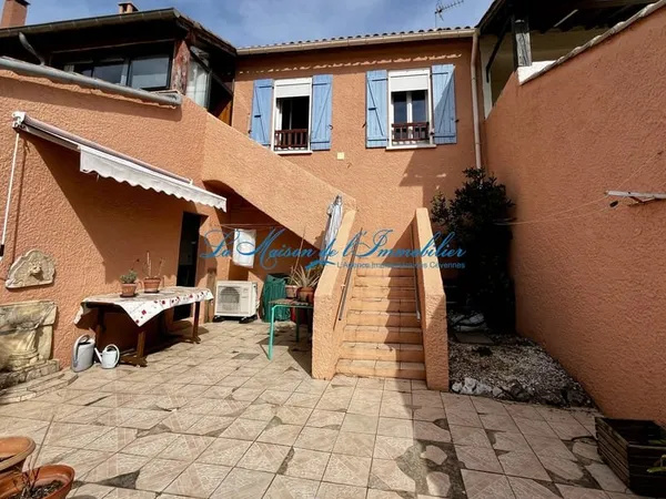 Méjannes le Clap appartement type F4 avec garage et cour int
