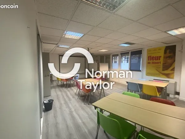 Bureaux 53 m²