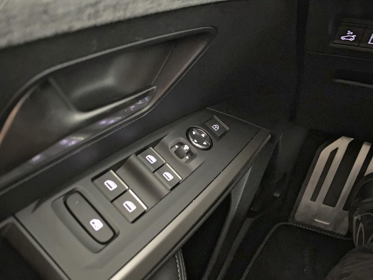 Peugeot 3008 plug-in hybrid 195 e-dcs7 gt — photo 20
