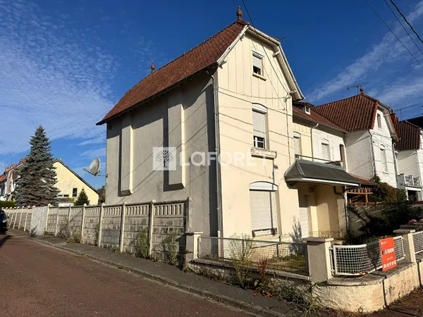 Maison 7 pièces 161 m²