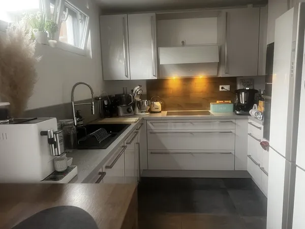 Maison individuelle récente à Neudorf toit plat végétalisé