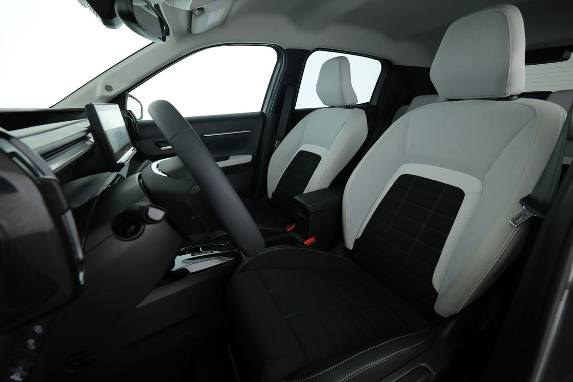 Citroen C3 Electrique 44 kWh Max Automatique — photo 9