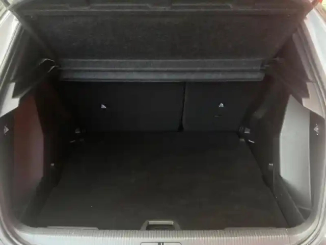 Peugeot 2008 1.2 puretech 130ch s&amp;s allure — photo 10