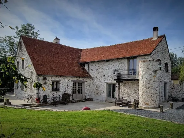 Splendide fermette total 290m2 - 1,8 hect - 2 entrées
