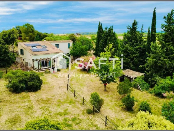 Maison de campagne avec 4 hectares de prairie garage box chevaux à Fontès